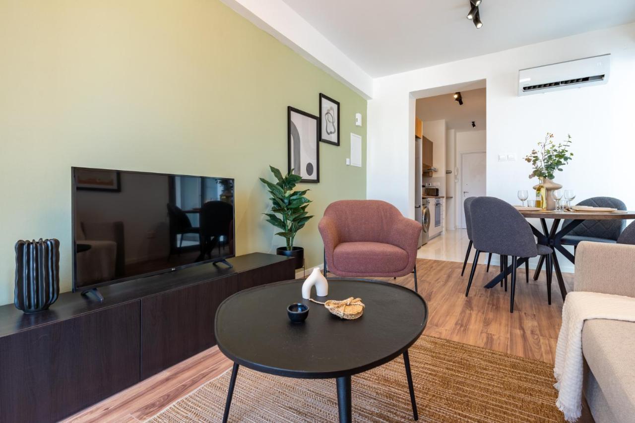 Latte'S Prime 1-Bedroom Apartment In 라르나카 외부 사진